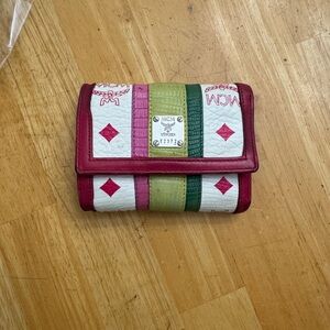MCM Multicolor Trifold
Wallet - Vintage Logo Stripe